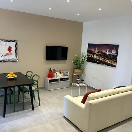 公寓 Casa Di Giotto- Firenze- Spaziosa- Vicina Al Centro 佛罗伦萨