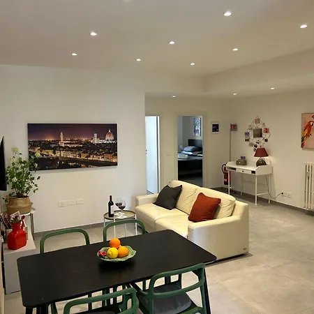 公寓 Casa Di Giotto- Firenze- Spaziosa- Vicina Al Centro 佛罗伦萨
